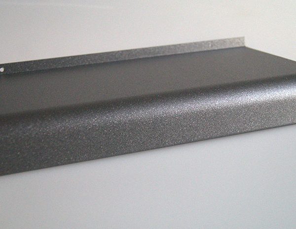 Алюминиевый подоконник гладкий, толщина 1,2, серая структура